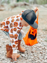 Load image into Gallery viewer, Archer Crewneck Sweatshirt