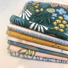 Load image into Gallery viewer, Morning Bloom Paperless Towel