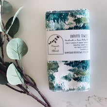 Load image into Gallery viewer, Pine Tree Paperless Towel Set