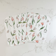 Load image into Gallery viewer, Tulips Paperless Towel Set