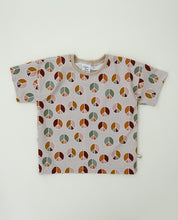 Load image into Gallery viewer, Napa Boxy Tee: Peace Sign Circles