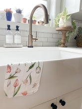 Load image into Gallery viewer, Tulips Paperless Towel Set