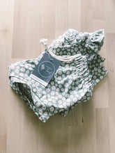 Load image into Gallery viewer, Tiny Daisies Flutter Tee + Shorties (2T)