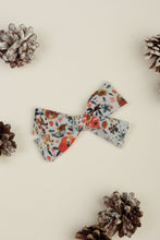 Load image into Gallery viewer, Floral Hair Bow