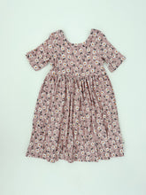 Load image into Gallery viewer, Addie Short-Sleeved Dress: Mauve Daisies
