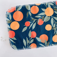 Load image into Gallery viewer, Navy Citrus Paperless Towel Set
