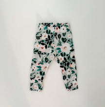 Load image into Gallery viewer, Blush and Gray Floral Leggings
